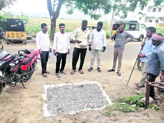 నీటి సంరక్షణపై  అవగాహన కల్పించాలి
