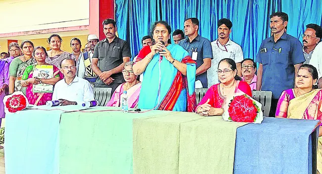 అందరికీ తల్లికి వందనం ఇచ్చాం