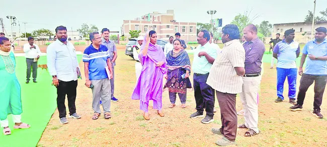 యోగాంధ్రను విజయవంతం చేద్దాం