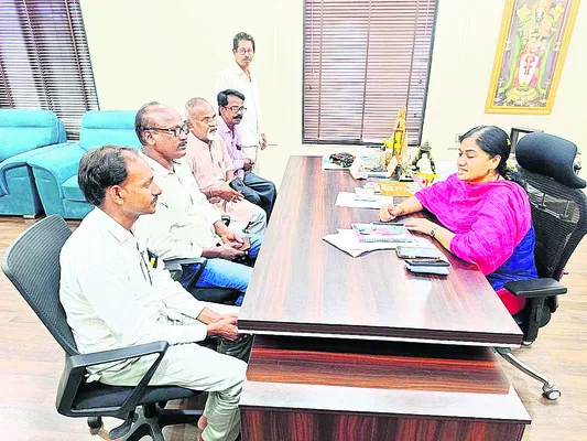 మేమేం చేయలేం!