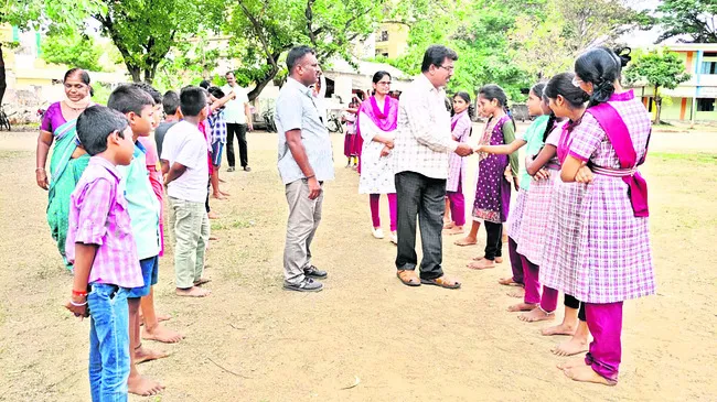 ముగిసిన బడిబాట