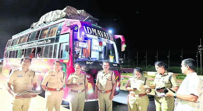 112 బస్సులపై కేసులు