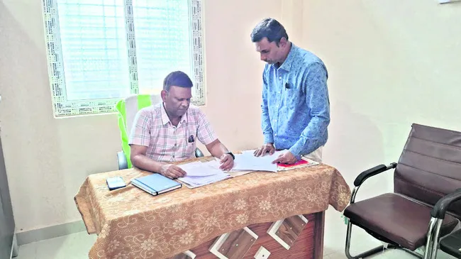 స్థానిక సంస్థల ఎన్నికలకు సిద్ధం కావాలి 
