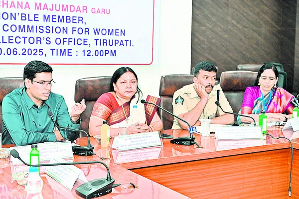 ప్రతిశాఖలోనూ మహిళా కమిటీలు