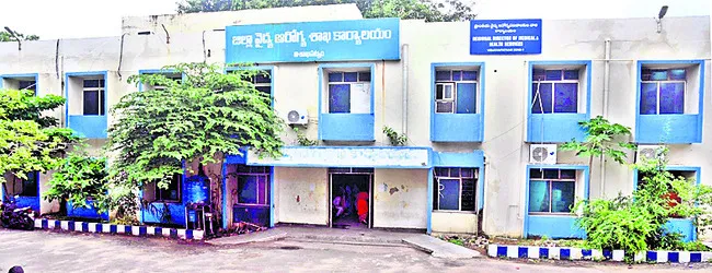 నర్సుల బదిలీల బాగోతం