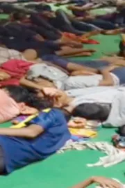 Students Suffer During Yoga Day In Visakhapatnam And Kakinada District1