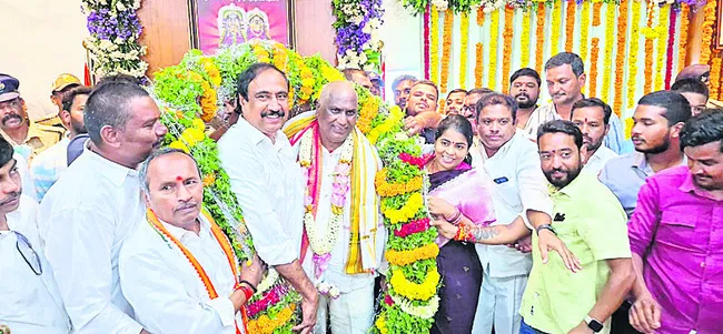 మంత్రిని కలిసిన ఎమ్మెల్యే