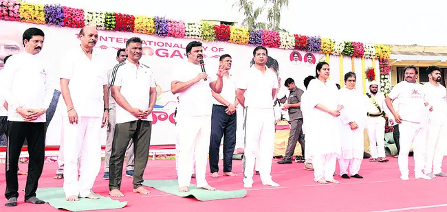 నిత్య యోగాతో ఆరోగ్యం