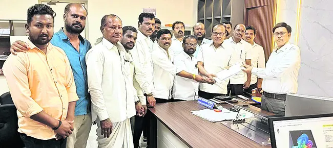 ఇంటిగ్రేటెడ్ స్కూల్ సాధన కమిటీ కన్వీనర్గా రామయ్య