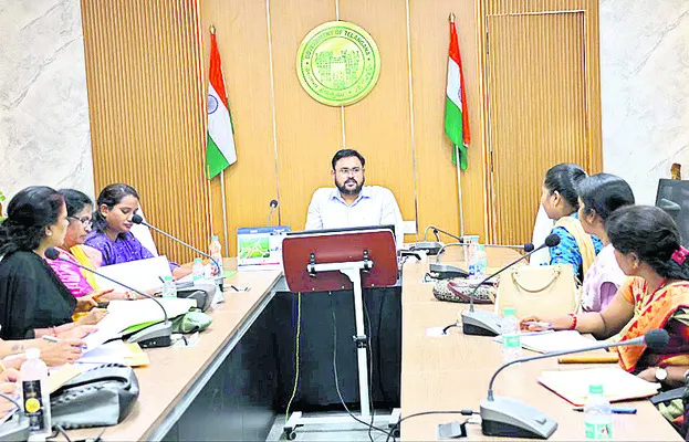 ఇందిరమ్మ ఇళ్ల నిర్మాణం  వేగవంతం చేయాలి
