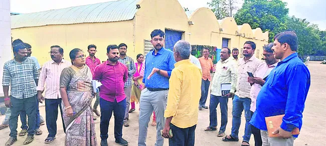 మామిడి రైతులను ప్రభుత్వం ఆదుకుంటుంది