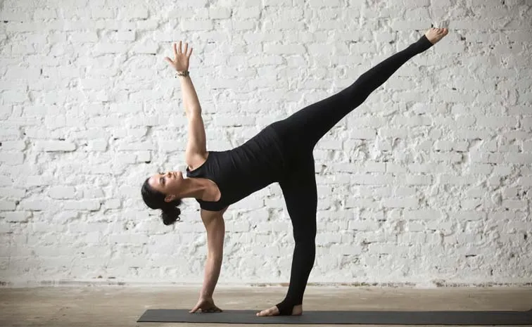 Health Tips: A Guide to Holistic Healing Powers of Yoga and Naturopathy