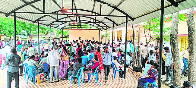 ఎంటీఎస్ టీచర్లపై కుట్ర