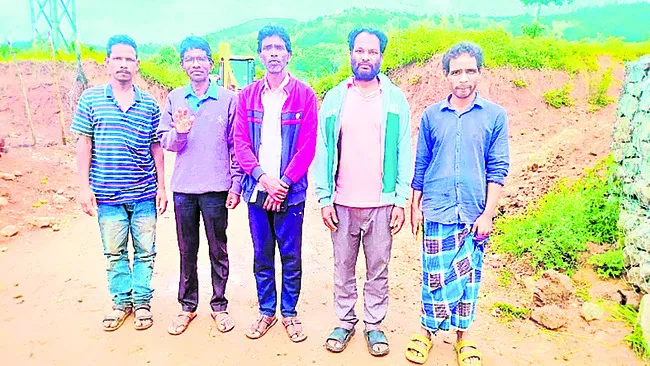 బాకై ్సట్ అప్పగింత విరమించాలి