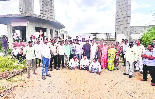 ‘టెక్స్‌టైల్‌’ భూముల విక్రయానికి యత్నం! 