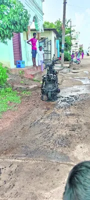 ఎలక్ట్రిక్ స్కూటీ దగ్ధం
