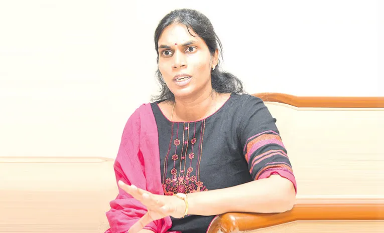 మా నాన్న తప్పు చేయడు..  ఎవరైనా చేస్తే ఒప్పుకోడు