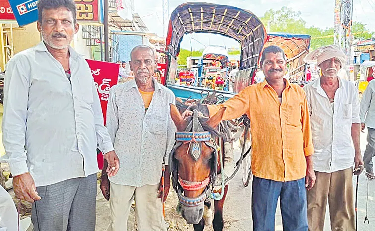 how horse cart workers struggle to existence in yadagirigutta