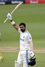 IND VS ENG 1st Test: KL Rahul Uses Brain, Speaks In Tamil To Deceive Pakistan Origin English Star5