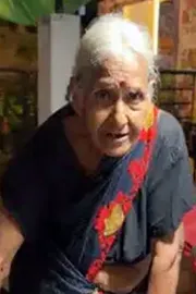 Viral Video: Army Veteran 79-Year-Old Elderly Woman Runs Food Stall3