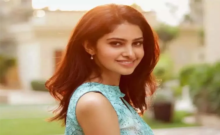 Miss India Manasa Varanasi Said water And Food Are the Beauty Basis