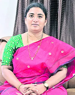 యువతను నట్టేట ముంచిన కూటమి సర్కార్