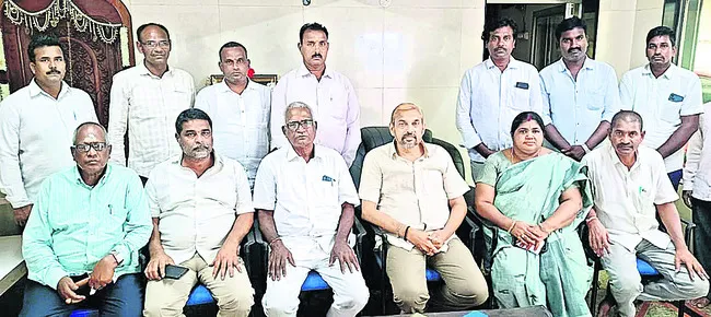 ఓర్వలేకే మాజీ సీఎంపై కేసులు
