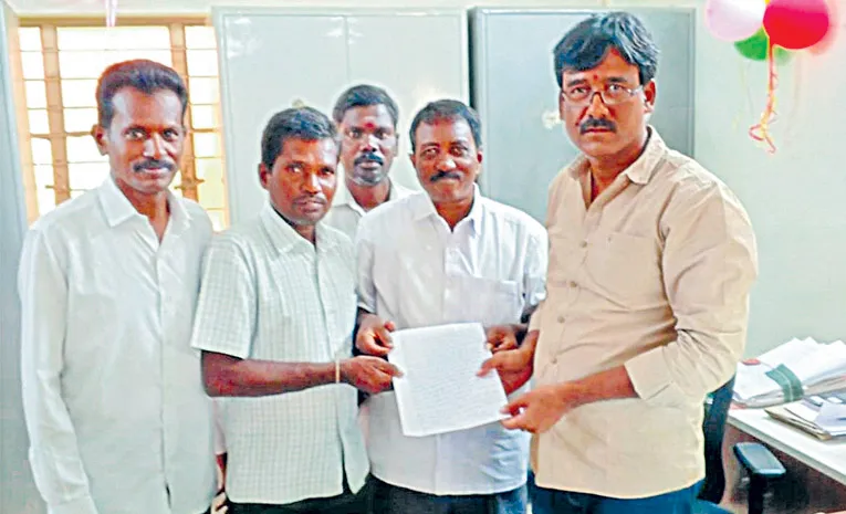 Tirupati district Village people Fire On Nara Lokesh