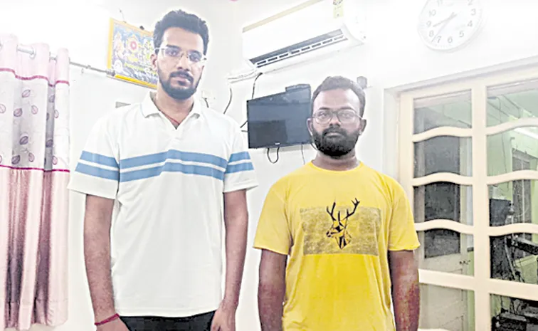 Identification of attacked on YS Jagan mohan Reddy House
