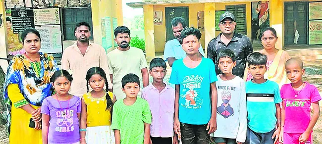 పిల్లలను చదువుకు దూరం చేయొద్దు