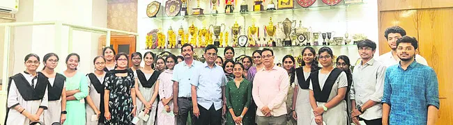 గుంటూరు వైద్య కళాశాల విద్యార్థుల ఎంపిక