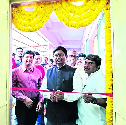 సాంకేతికతను అందిపుచ్చుకోవాలి