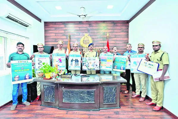 మాదకద్రవ్యాలకు దూరంగా ఉండాలి