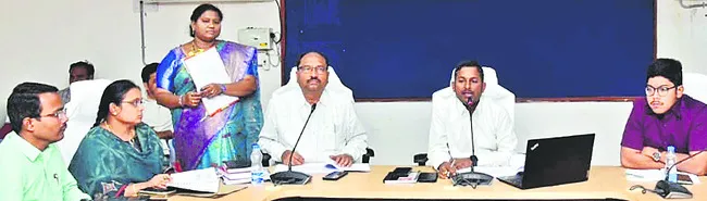 కౌలు రైతులకు సీసీఆర్సీ కార్డులివ్వాలి