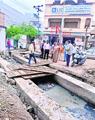 డీపీఆర్ త్వరగా సిద్ధం చేయండి