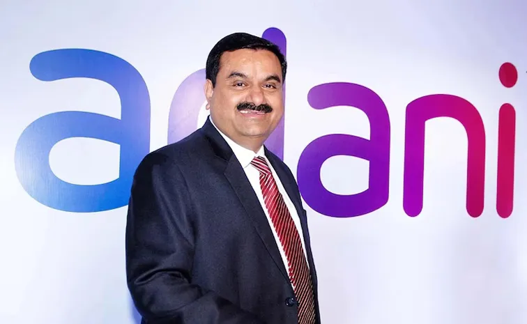 Adani Raises USD 1 Billion For Mumbai Airport