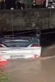 Four Dead Including Newborn as Car Plunges Into Canal7