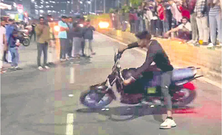 bike racing stunts hyderabad