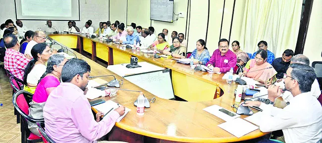 ఎస్సీ, ఎస్టీల అభ్యున్నతే లక్ష్యం