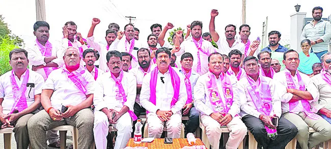 ‘స్థానిక’ ఎన్నికలు వెంటనే నిర్వహించాలి
