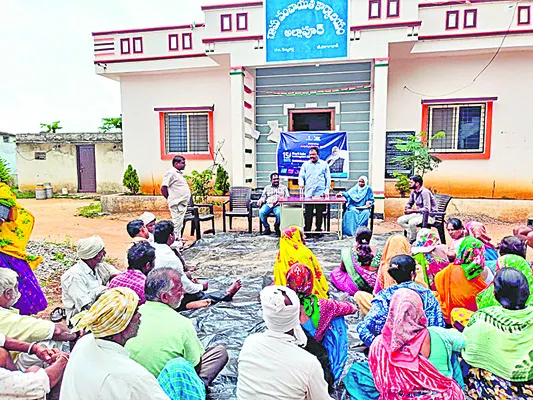 వ్యసనాలకు దూరంగా ఉండాలి
