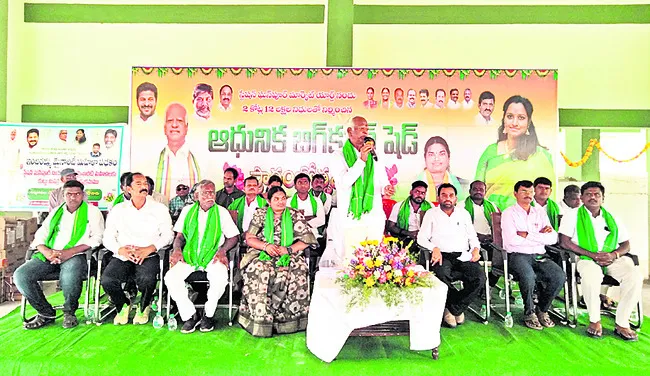 కేంద్రం ఒరగబెట్టిందేమీ లేదు..