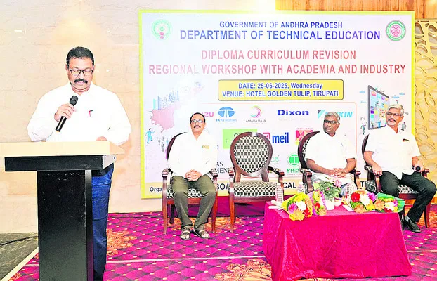 పాలిటెక్నిక్ విద్యలో మార్పులకు శ్రీకారం