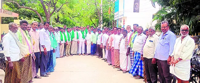 వైఎస్సార్సీపీ పోరాటంతోనే జీఆర్పీ టెండర్లు