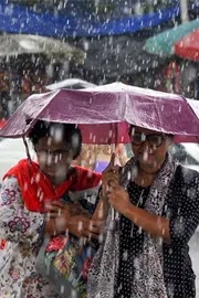 Heavy Rain Forecast To Telugu States For Three Days10