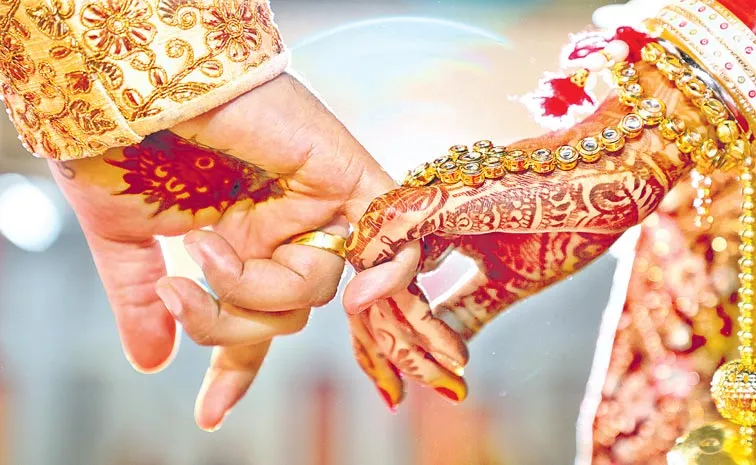 Husband and wife divorce family system in india1