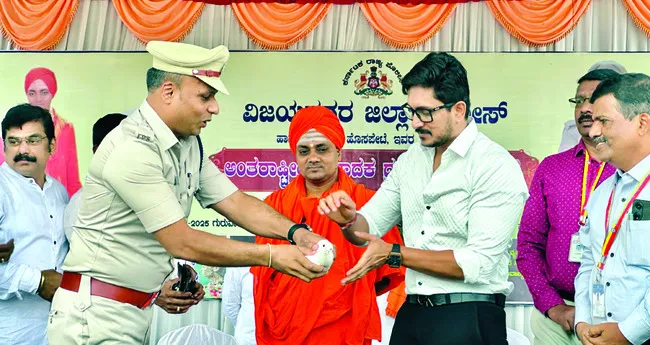 ఆరోగ్యకర దేశ నిర్మాణం అందరి బాధ్యత 