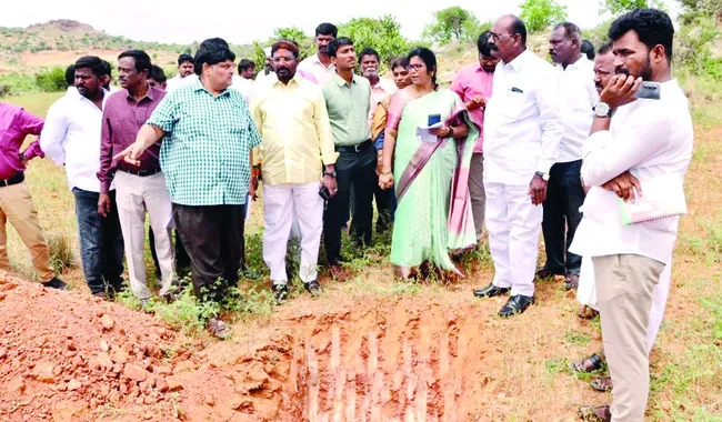 వైఎస్