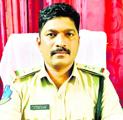 ఇందన్పల్లి ఎఫ్ఆర్వోగా శ్రీధరచారి