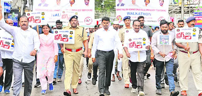 డ్రగ్స్తో జీవితాలు దుర్భరం
